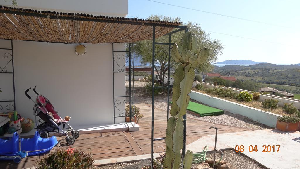 Holiday Homes Porto San Paolo  Exterior foto